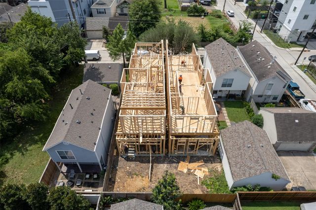 1016 Ruthven Street A, Houston, TX 77019