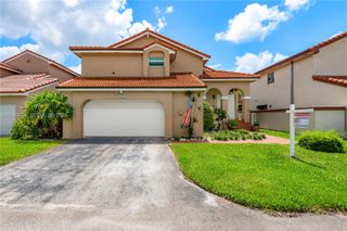 17617 NW 61st Court N, Hialeah, FL 33015