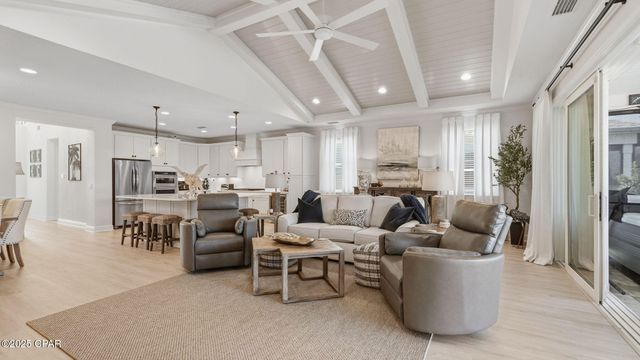 8376 Landshark Boulevard, Panama City Beach, FL 32413