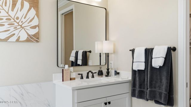 8376 Landshark Boulevard, Panama City Beach, FL 32413