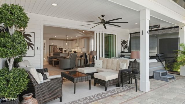 8376 Landshark Boulevard, Panama City Beach, FL 32413