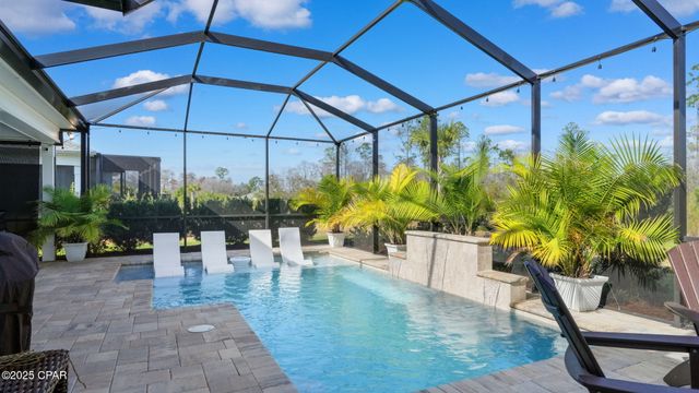 8376 Landshark Boulevard, Panama City Beach, FL 32413