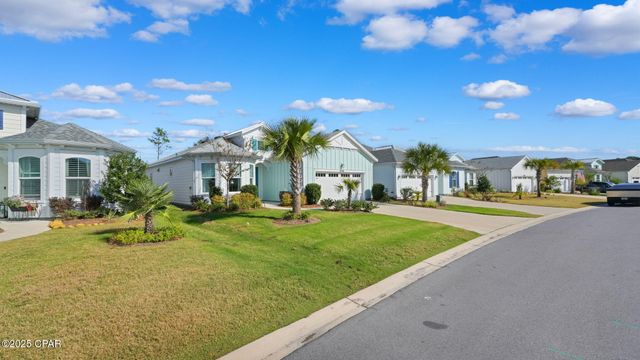 8376 Landshark Boulevard, Panama City Beach, FL 32413