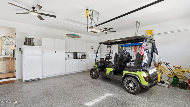 8376 Landshark Boulevard, Panama City Beach, FL 32413