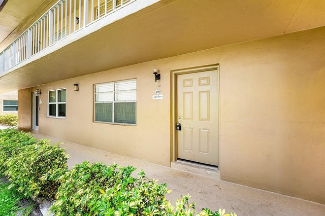790 Burgundy Q, Delray Beach, FL 33484