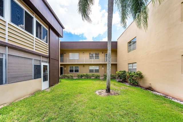 790 Burgundy Q, Delray Beach, FL 33484
