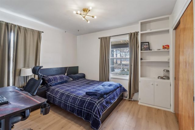 722 W 12th Street S, Newton, IA 50208