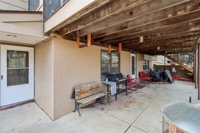 722 W 12th Street S, Newton, IA 50208