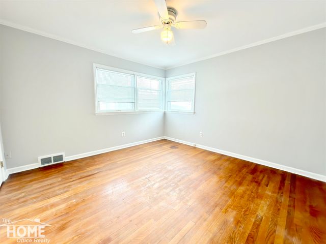 16544 Delaware Avenue, Redford, MI 48240