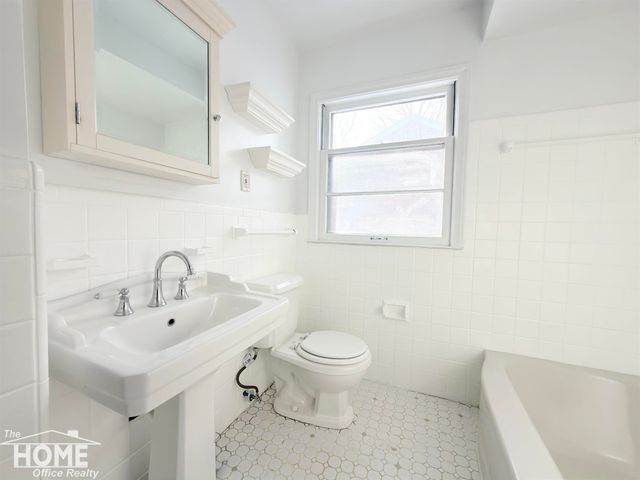 16544 Delaware Avenue, Redford, MI 48240