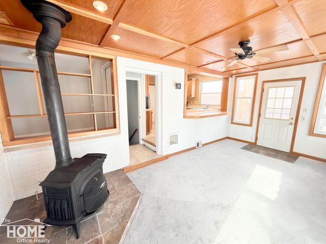 16544 Delaware Avenue, Redford, MI 48240