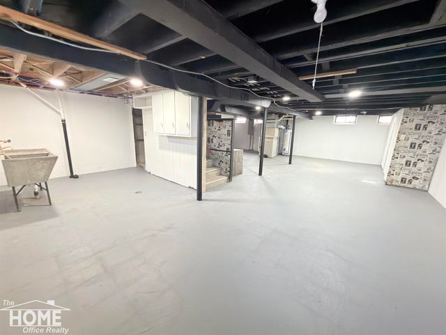 16544 Delaware Avenue, Redford, MI 48240