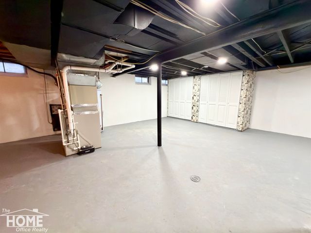 16544 Delaware Avenue, Redford, MI 48240