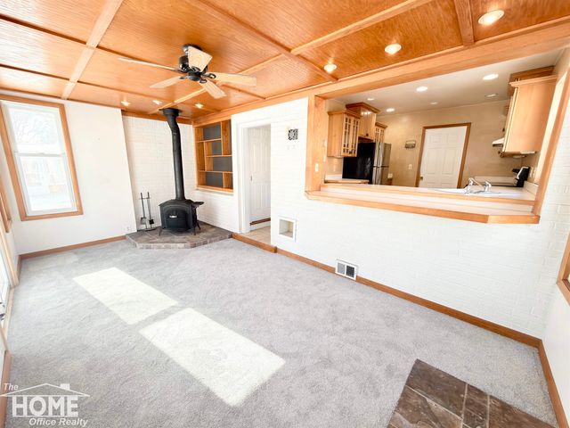 16544 Delaware Avenue, Redford, MI 48240