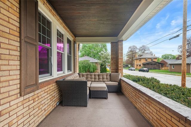 1284 Corporation St, Beaver, PA 15009