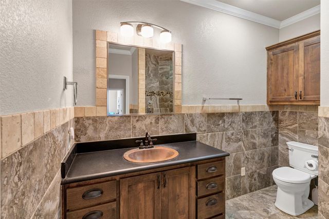 2701 Alta Vista Court, Granbury, TX 76049