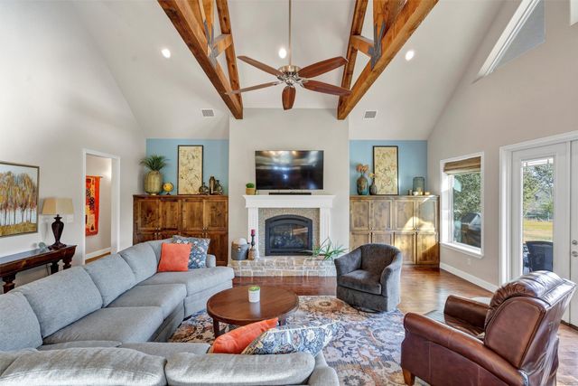 2701 Alta Vista Court, Granbury, TX 76049