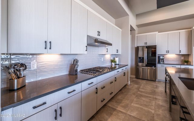 6947 W Patina Drive, Marana, AZ 85658