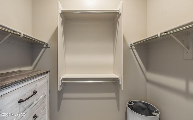 6947 W Patina Drive, Marana, AZ 85658