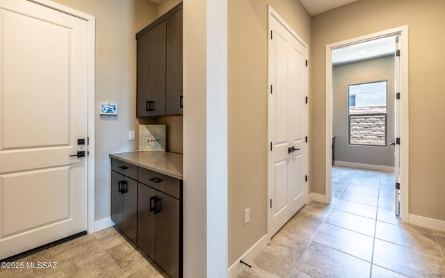 6947 W Patina Drive, Marana, AZ 85658