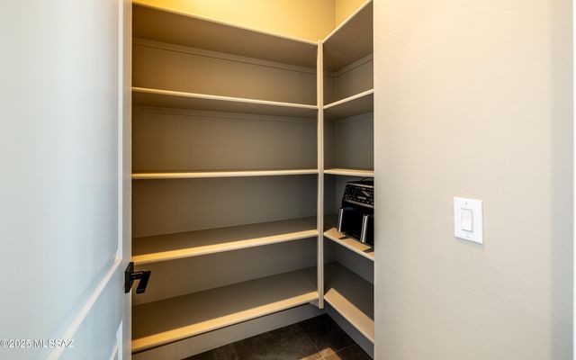 6947 W Patina Drive, Marana, AZ 85658