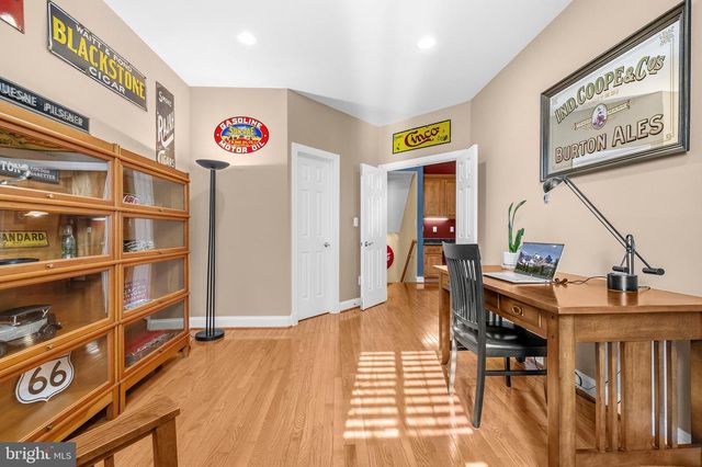 632 NASH ST, Herndon, VA 20170