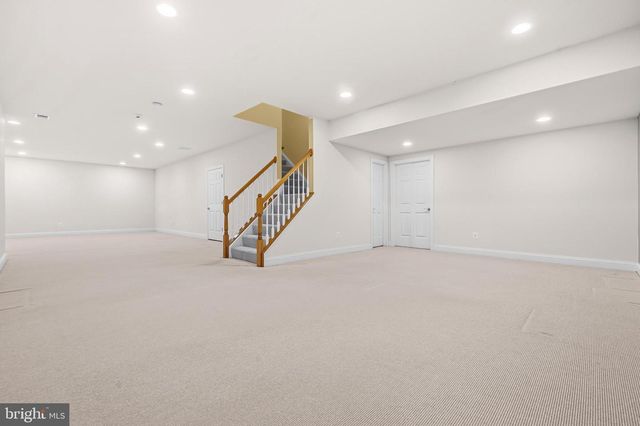 632 NASH ST, Herndon, VA 20170