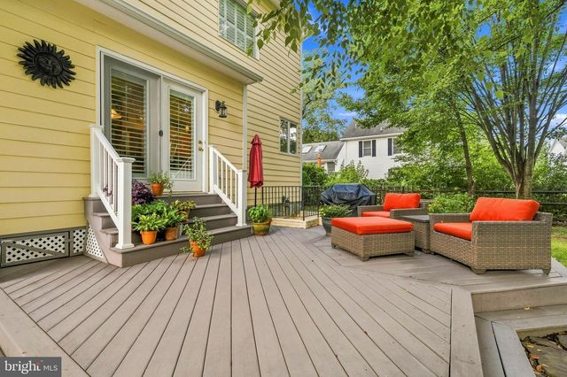 632 NASH ST, Herndon, VA 20170
