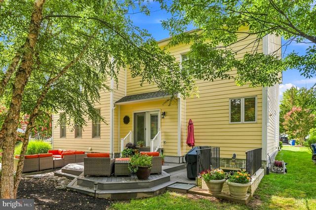 632 NASH ST, Herndon, VA 20170