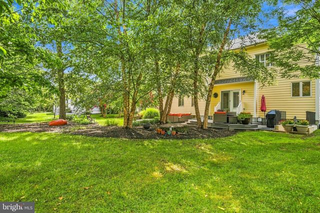 632 NASH ST, Herndon, VA 20170