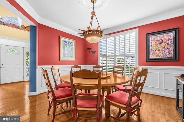 632 NASH ST, Herndon, VA 20170