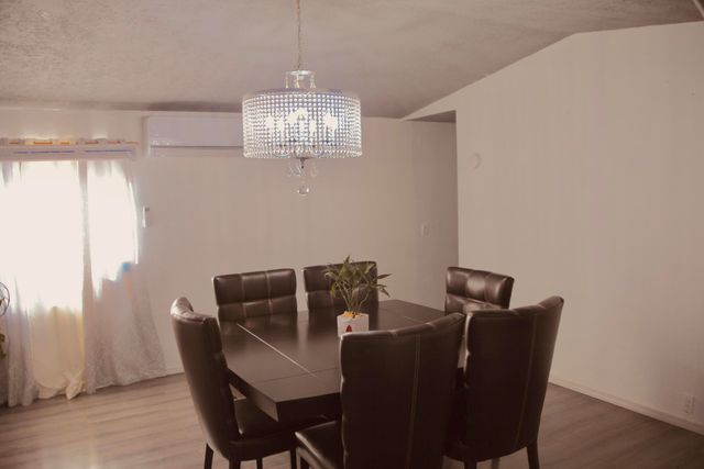 5 Santa Barbara Drive, Los Lunas, NM 87031