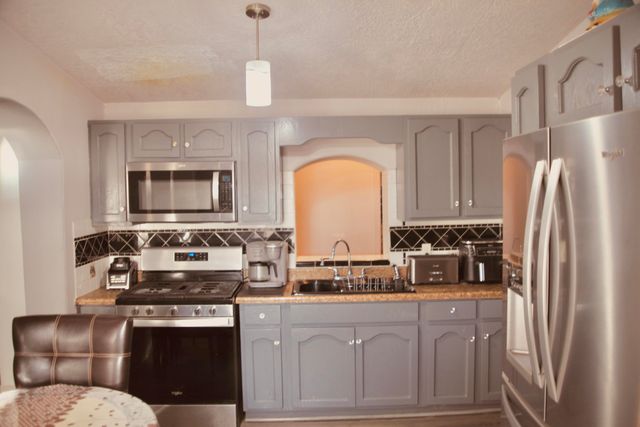 5 Santa Barbara Drive, Los Lunas, NM 87031