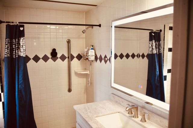 5 Santa Barbara Drive, Los Lunas, NM 87031