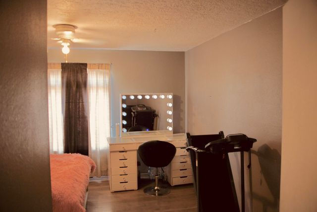 5 Santa Barbara Drive, Los Lunas, NM 87031