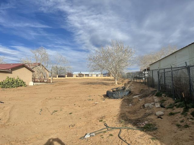 5 Santa Barbara Drive, Los Lunas, NM 87031