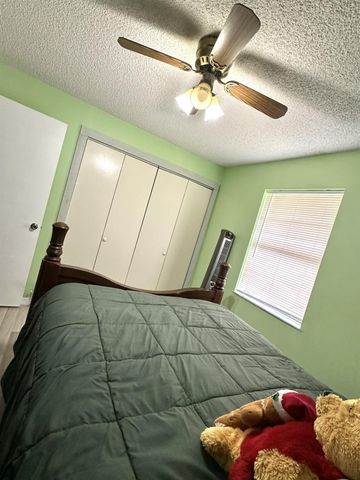 840 NW 141st Street, Okeechobee, FL 34972