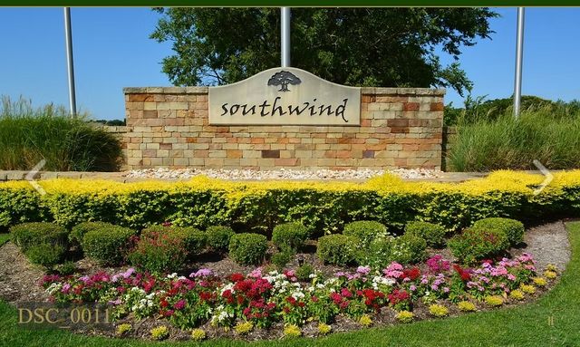706 Bastrop Drive, Arlington, TX 76002