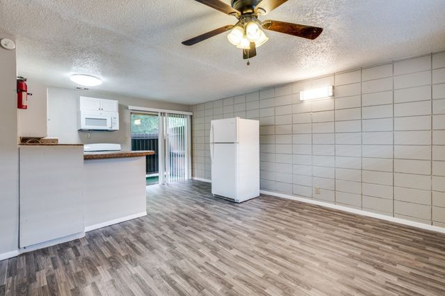 2213 Capri Drive 117, Fort Worth, TX 76114