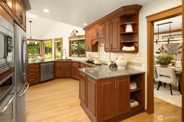 14246 157th Place NE, Woodinville, WA 98072