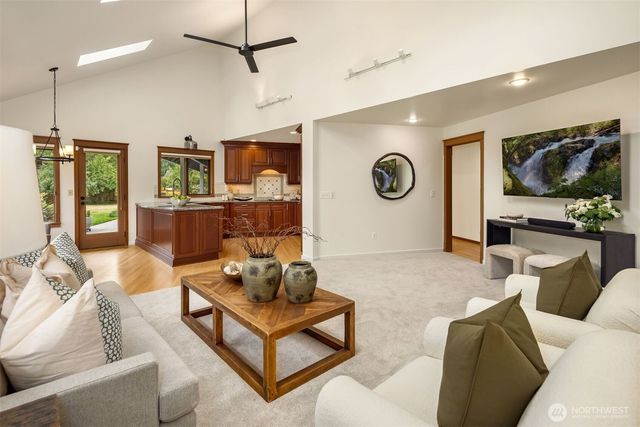 14246 157th Place NE, Woodinville, WA 98072