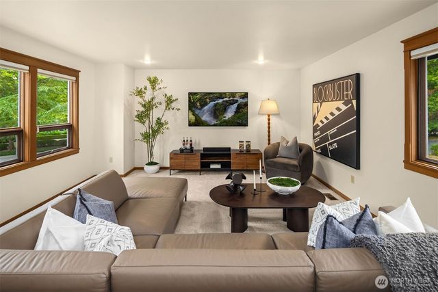 14246 157th Place NE, Woodinville, WA 98072