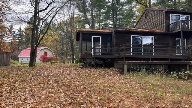 94 Kent Falls Road, Morrisonville, NY 12962
