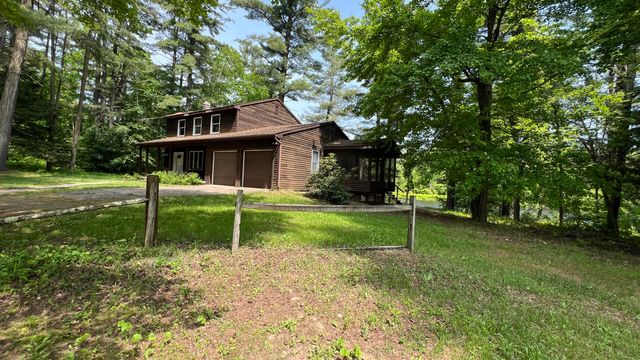94 Kent Falls Road, Morrisonville, NY 12962