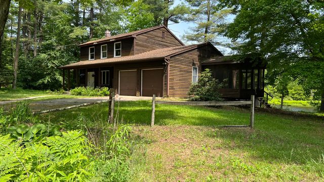 94 Kent Falls Road, Morrisonville, NY 12962