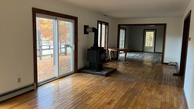 94 Kent Falls Road, Morrisonville, NY 12962