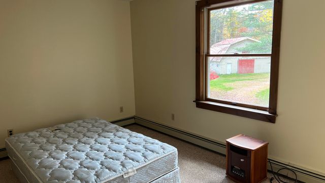 94 Kent Falls Road, Morrisonville, NY 12962