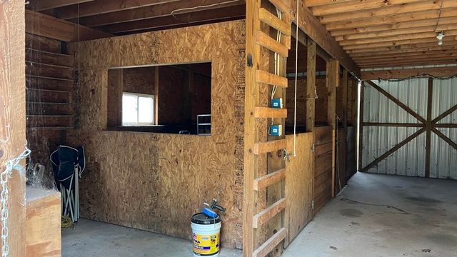 94 Kent Falls Road, Morrisonville, NY 12962