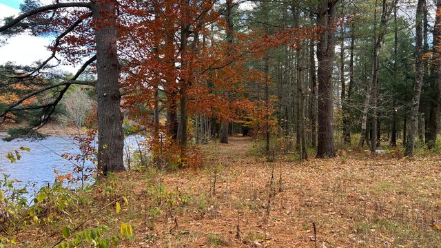 94 Kent Falls Road, Morrisonville, NY 12962