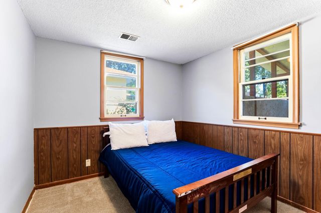 6900 Toledo Avenue N, Brooklyn Center, MN 55429